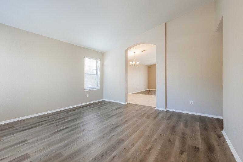 2,370/Mo, 1151 E Jupiter Pl Chandler, AZ 85225 Living Room View