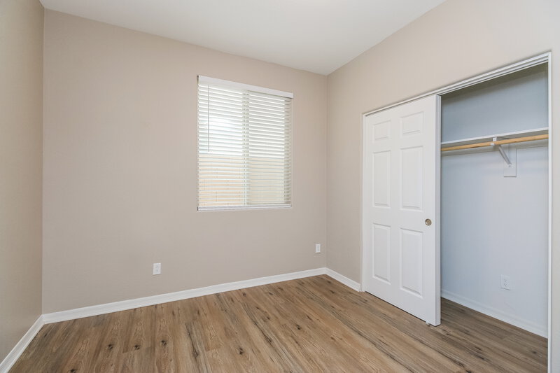 2,190/Mo, 4411 W Kirkland Ave Queen Creek, AZ 85142 Bedroom View