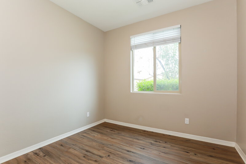 1,895/Mo, 4411 W Kirkland Ave San Tan Valley, AZ 85144 Bedroom View 2