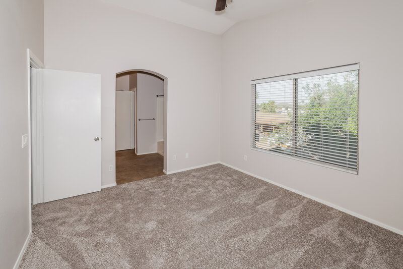 2,205/Mo, 1750 W Union Hills Dr Unit 4 Phoenix, AZ 85027 Main Bedroom View 2