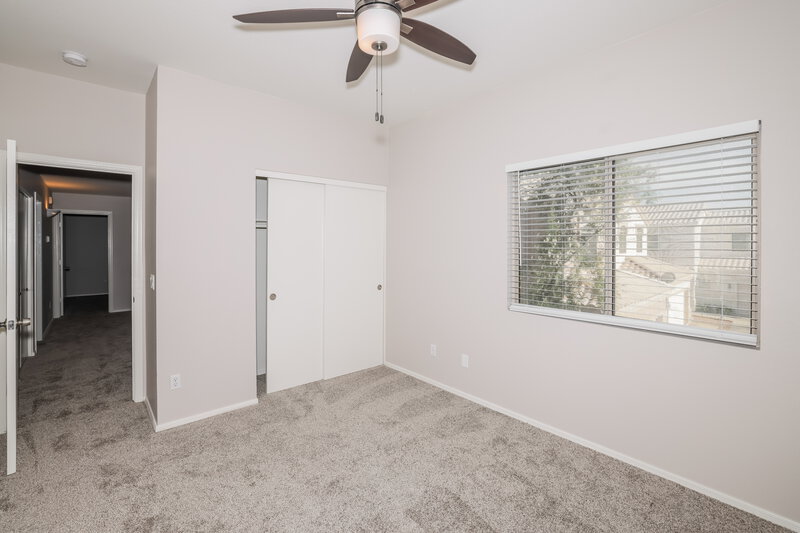 2,205/Mo, 1750 W Union Hills Dr Unit 4 Phoenix, AZ 85027 Bedroom View 3