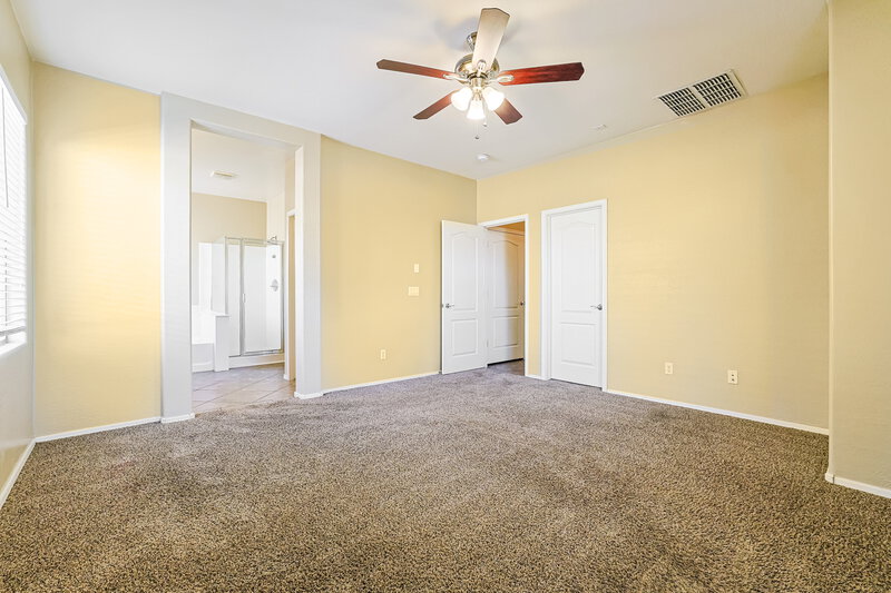 2,440/Mo, 3705 E Jaguar Ave Gilbert, AZ 85298 Main Bedroom View