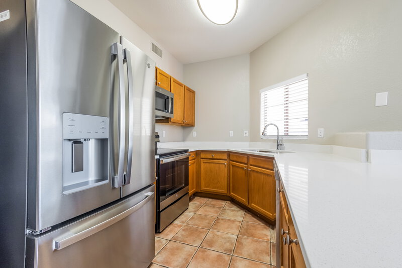 1,885/Mo, 1312 S Boulder Ct Unit B Gilbert, AZ 85296 Kitchen View