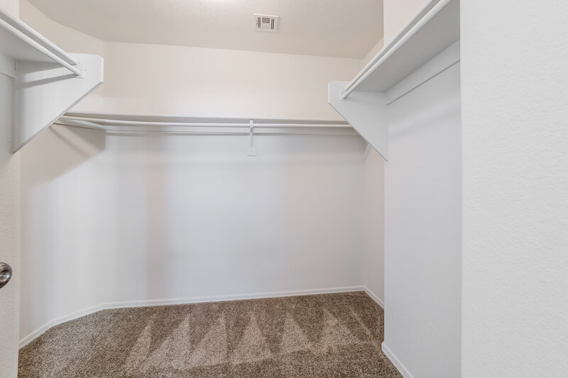 1,885/Mo, 1312 S Boulder Ct Unit B Gilbert, AZ 85296 Walk In Closet View
