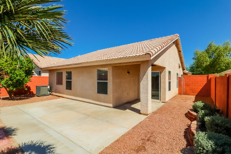 2,050/Mo, 15669 W Ripple Rd Goodyear, AZ 85338 Rear View