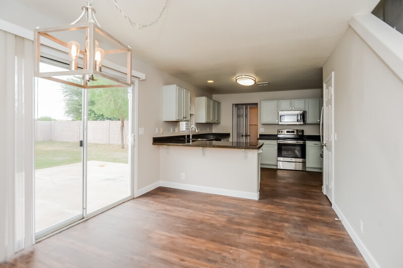 2,185/Mo, 1344 S Portland Ave Gilbert, AZ 85296 Dining Room View