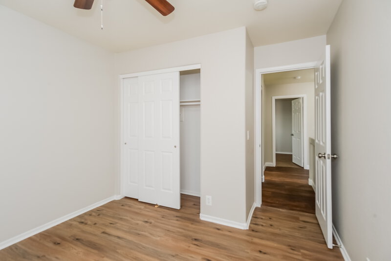 2,185/Mo, 1344 S Portland Ave Gilbert, AZ 85296 Bedroom View 2