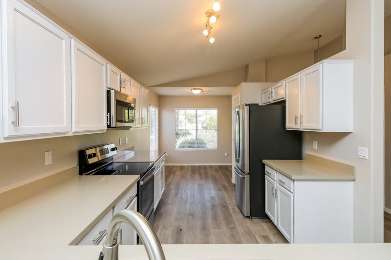 3,220/Mo, 2103 S Drexel Mesa, AZ 85209 Misc View 4