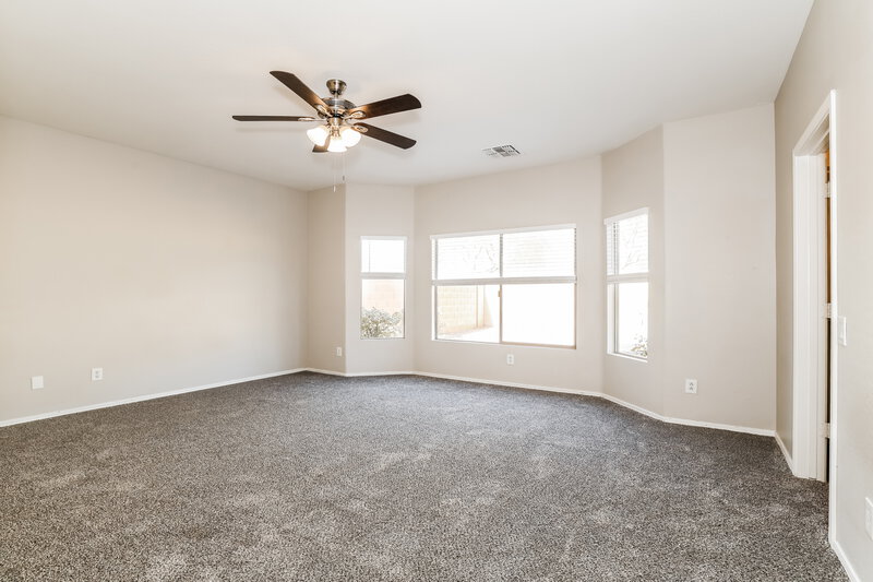 1,910/Mo, 5218 W Glass Ln Laveen, AZ 85339 Main Bedroom View