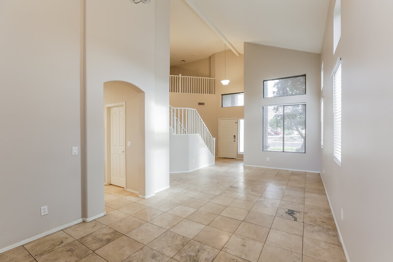 2,855/Mo, 9243 W Salter Dr Peoria, AZ 85382 Living Room View