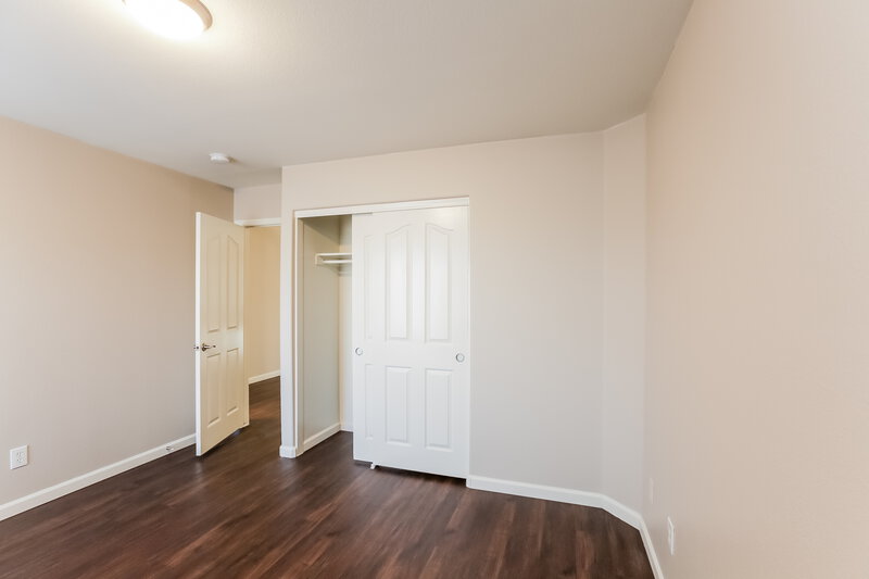 2,855/Mo, 9243 W Salter Dr Peoria, AZ 85382 Bedroom View 2