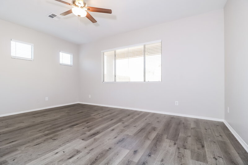 2,550/Mo, 4620 W Ellis St Laveen, AZ 85339 Main Bedroom View