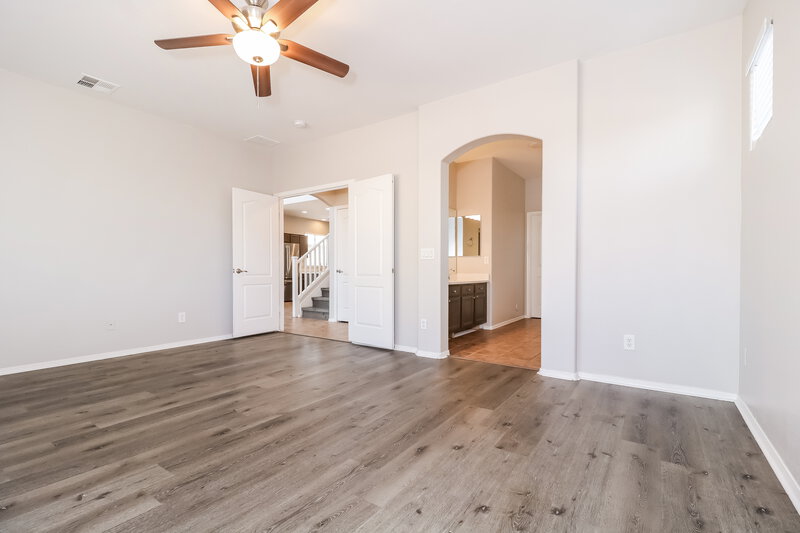 2,550/Mo, 4620 W Ellis St Laveen, AZ 85339 Main Bedroom View 2