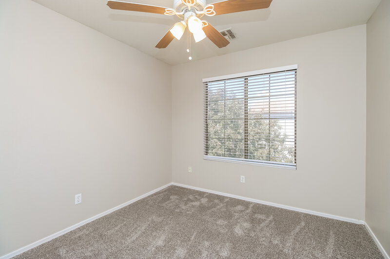 2,065/Mo, 2156 N 30th St Mesa, AZ 85213 Bedroom View 2