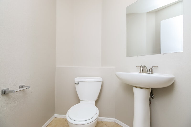2,065/Mo, 2156 N 30th St Mesa, AZ 85213 Powder Room View