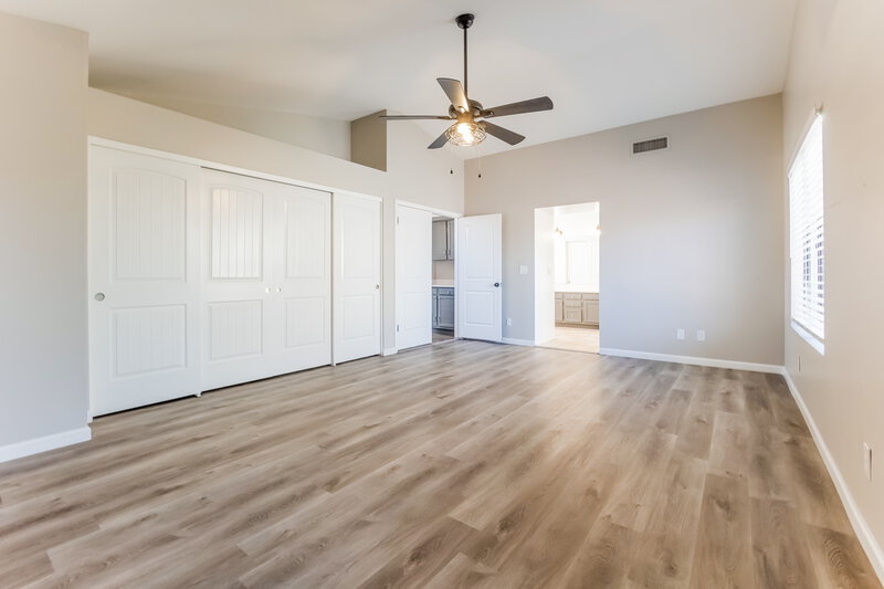 3,320/Mo, 25 W Gary Ave Gilbert, AZ 85233 Main Bedroom View 2