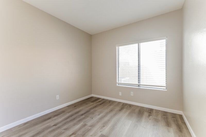 3,320/Mo, 25 W Gary Ave Gilbert, AZ 85233 Bedroom View 2