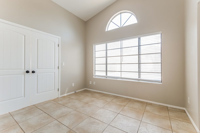 3,320/Mo, 25 W Gary Ave Gilbert, AZ 85233 Bedroom View 3