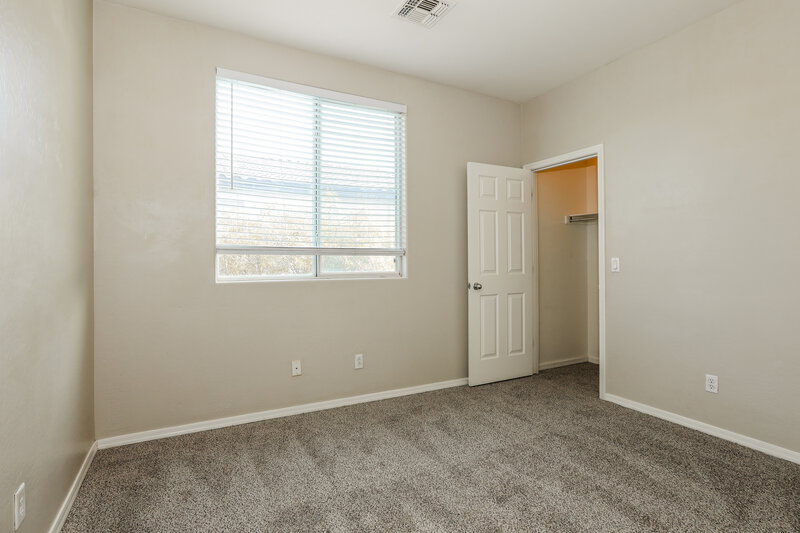 2,295/Mo, 1303 E Julian Dr Gilbert, AZ 85295 Bedroom View
