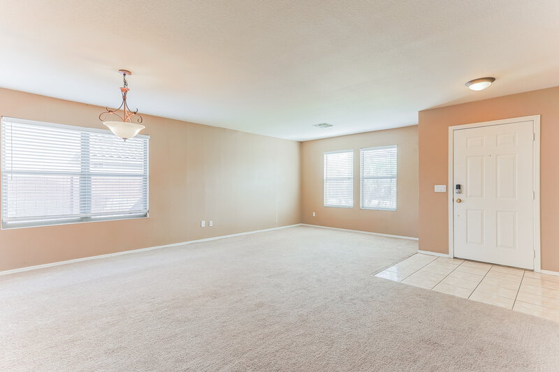 2,520/Mo, 3354 S Colt Dr Gilbert, AZ 85297 Living Room View