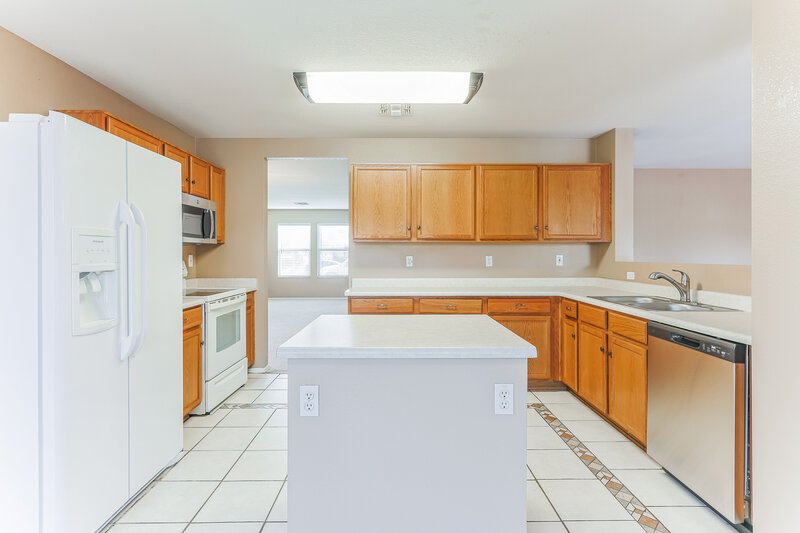 2,520/Mo, 3354 S Colt Dr Gilbert, AZ 85297 Kitchen View