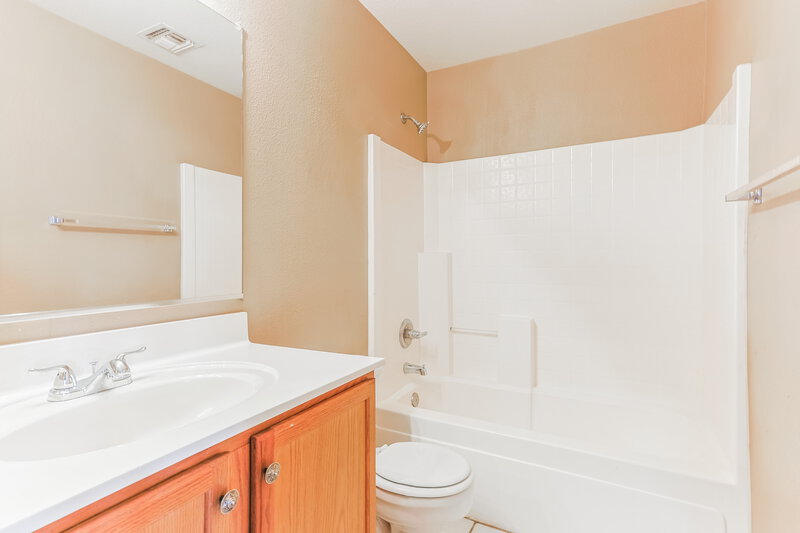 2,520/Mo, 3354 S Colt Dr Gilbert, AZ 85297 Bathroom View