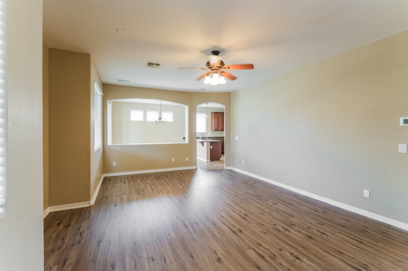 3,155/Mo, 4261 N 157th Ave Goodyear, AZ 85395 Living Room View