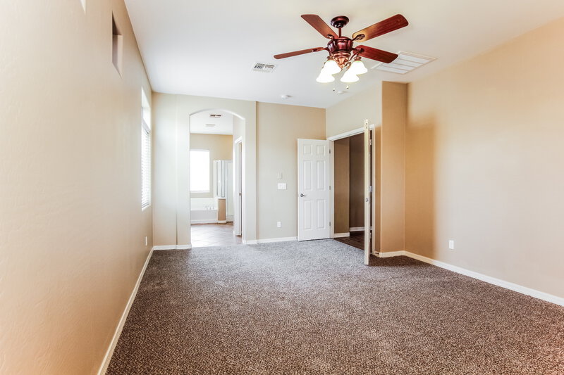 3,190/Mo, 4261 N 157th Ave Goodyear, AZ 85395 Main Bedroom View