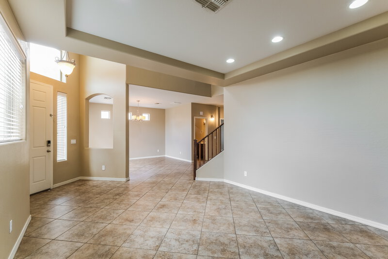 3,155/Mo, 4261 N 157th Ave Goodyear, AZ 85395 Family Room View