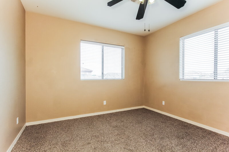 3,190/Mo, 4261 N 157th Ave Goodyear, AZ 85395 Bedroom View 2