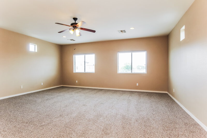 3,190/Mo, 4261 N 157th Ave Goodyear, AZ 85395 Loft View