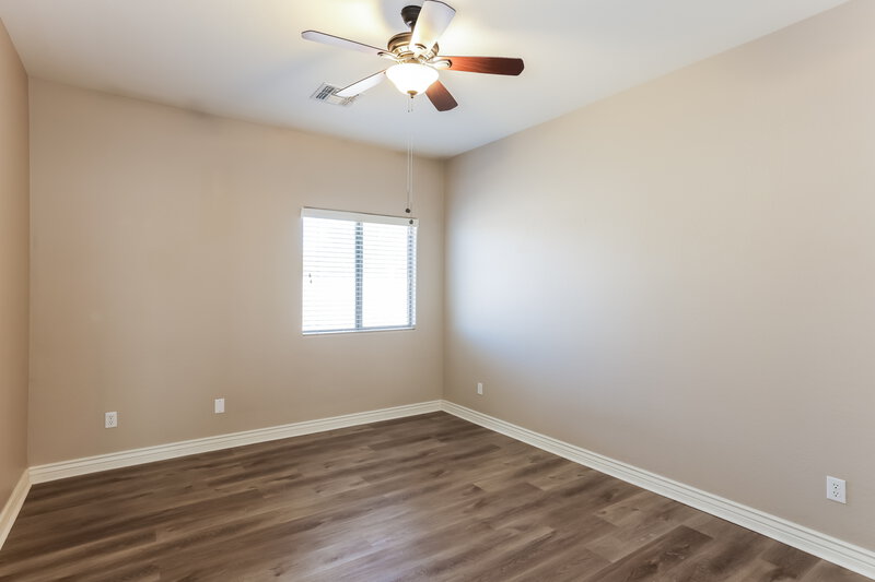 2,915/Mo, 41231 N Ericson Ln Anthem, AZ 85086 Bedroom View 3