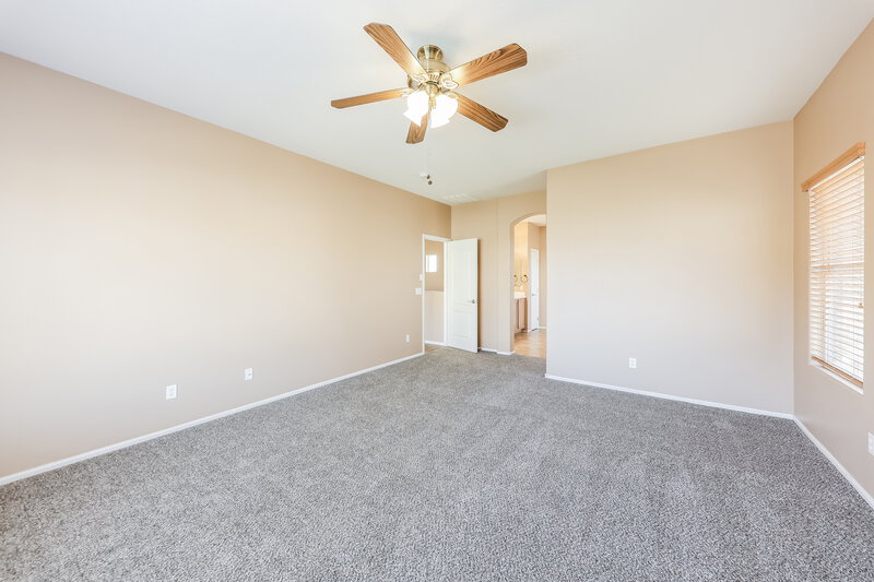2,385/Mo, 10574 W Salter Dr Peoria, AZ 85382 Main Bedroom View 2