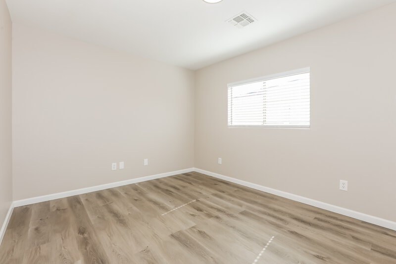 2,495/Mo, 8461 E Lindner Ave Mesa, AZ 85209 Bedroom View 3