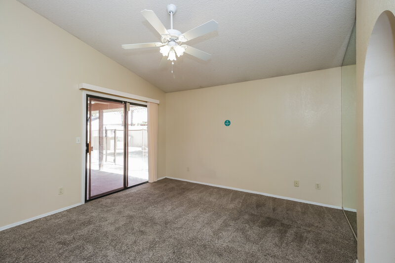 2,495/Mo, 443 E Melody Ln Gilbert, AZ 85234 Main Bedroom View 2