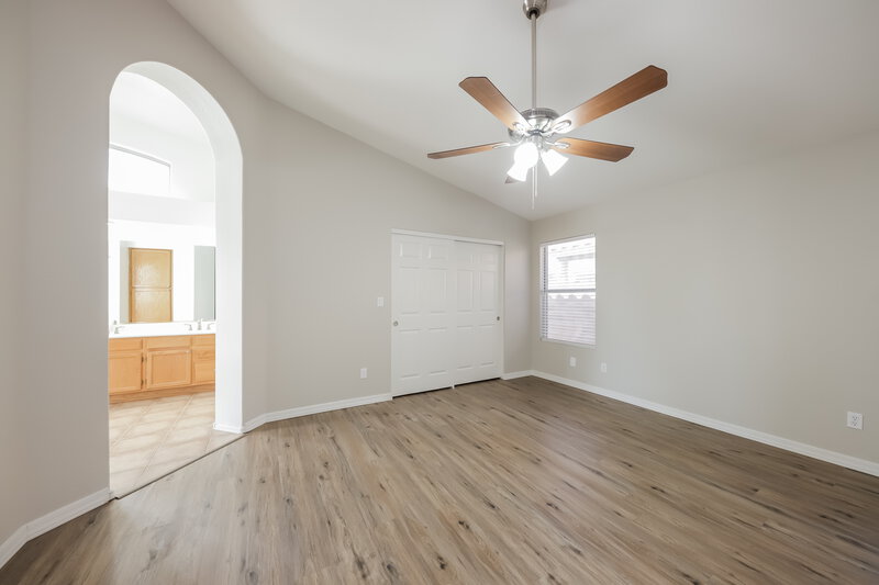 2,110/Mo, 8977 W Tierra Buena Ln Peoria, AZ 85382 Main Bedroom View