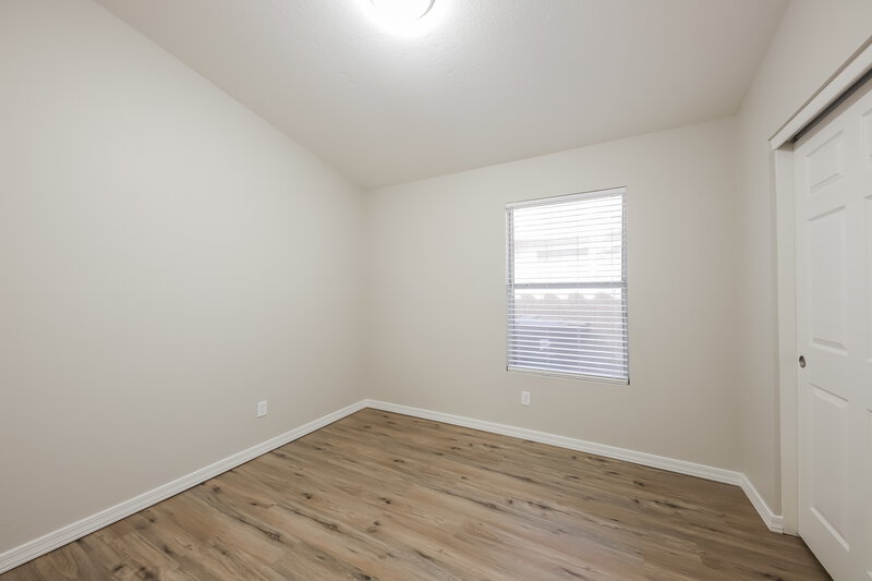 2,110/Mo, 8977 W Tierra Buena Ln Peoria, AZ 85382 Bedroom View