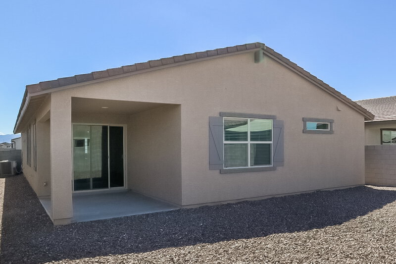 2,330/Mo, 5642 W Notch Hill Rd Laveen, AZ 85339 Rear View