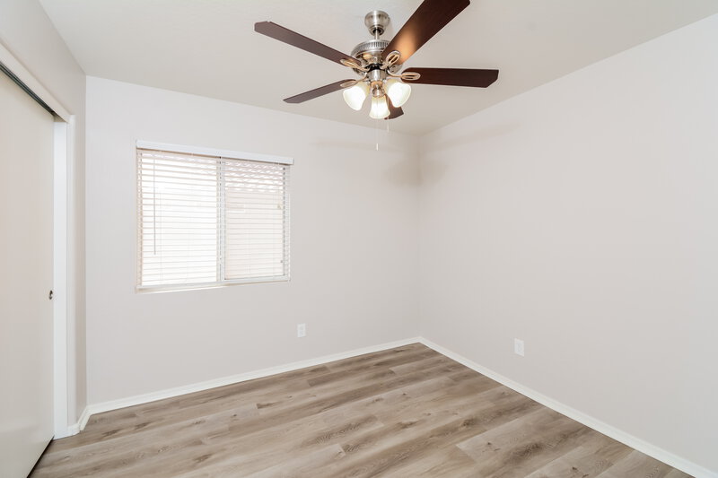 1,780/Mo, 12805 N 121st Dr El Mirage, AZ 85335 Bedroom View