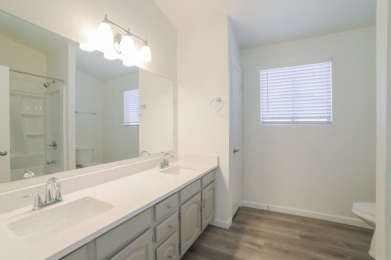 2,310/Mo, 14994 W Bottle Tree Ave Surprise, AZ 85374 Bathroom View 2