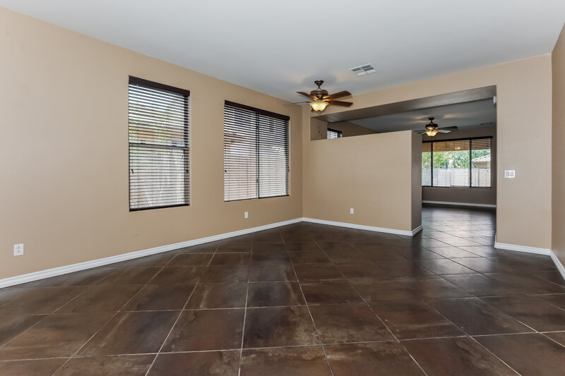 2,915/Mo, 4128 E Desert Sands Pl Chandler, AZ 85249 Living Room View