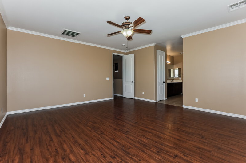 2,915/Mo, 4128 E Desert Sands Pl Chandler, AZ 85249 Main Bedroom View 2