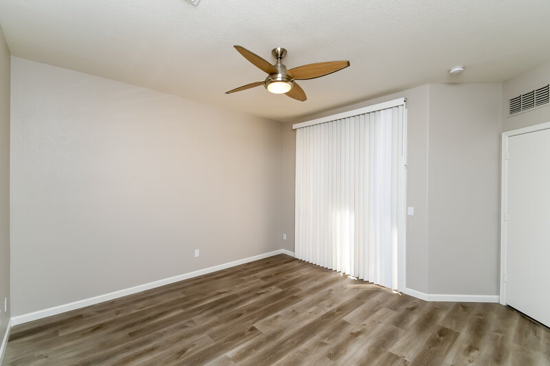 2,040/Mo, 9042 E Garnet Ave Mesa, AZ 85209 Main Bedroom View