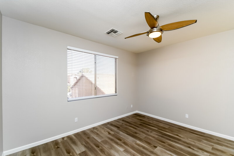 2,040/Mo, 9042 E Garnet Ave Mesa, AZ 85209 Main Bedroom View 2