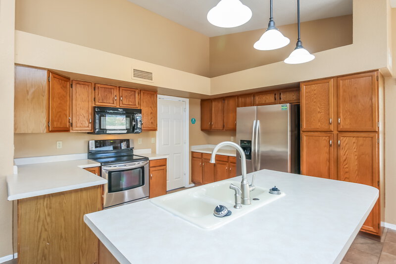3,115/Mo, 1018 E Stanford Ave Gilbert, AZ 85234 Kitchen View