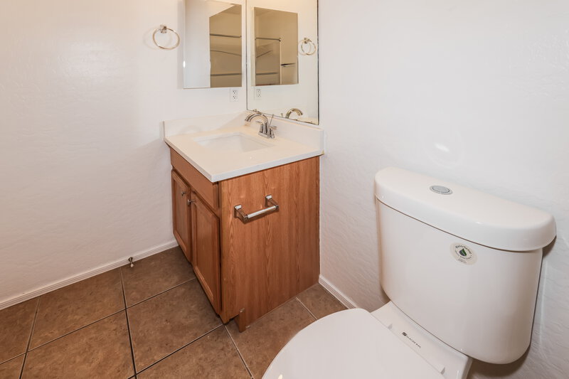 1,990/Mo, 16022 N 168th Ln Surprise, AZ 85388 Bathroom View