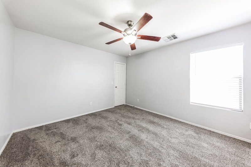 1,940/Mo, 16809 W Central St Surprise, AZ 85388 Bedroom View