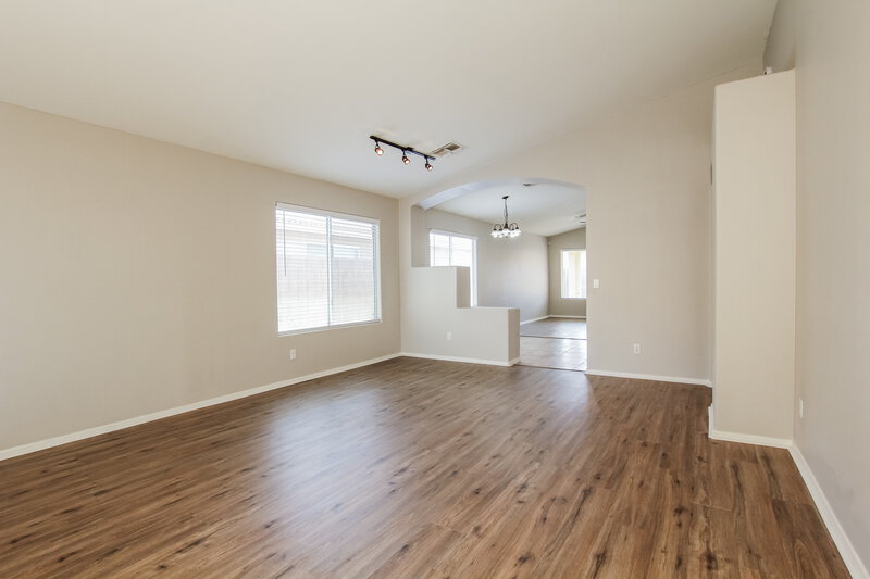 2,285/Mo, 8019 W Alex Ave Peoria, AZ 85382 Living Room View