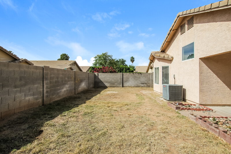 2,285/Mo, 8019 W Alex Ave Peoria, AZ 85382 Rear View