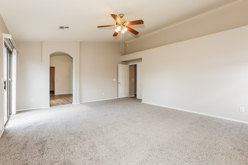 2,735/Mo, 3961 E Simpson Rd Gilbert, AZ 85297 Main Bedroom View 2